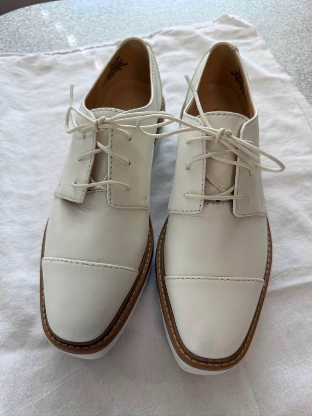 Nine West White Leather Lace-Up Flats
